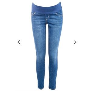 Maternity jeans